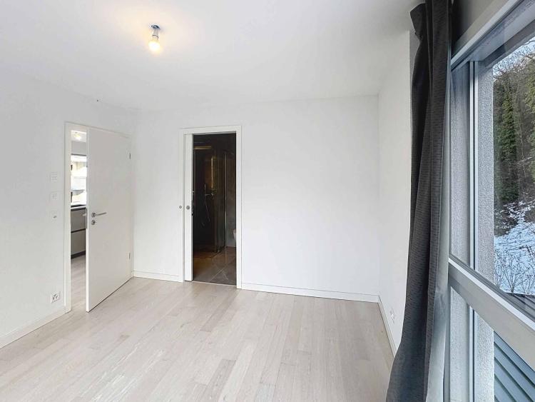 Appartement 4 pièces lumineux avec vue montagne