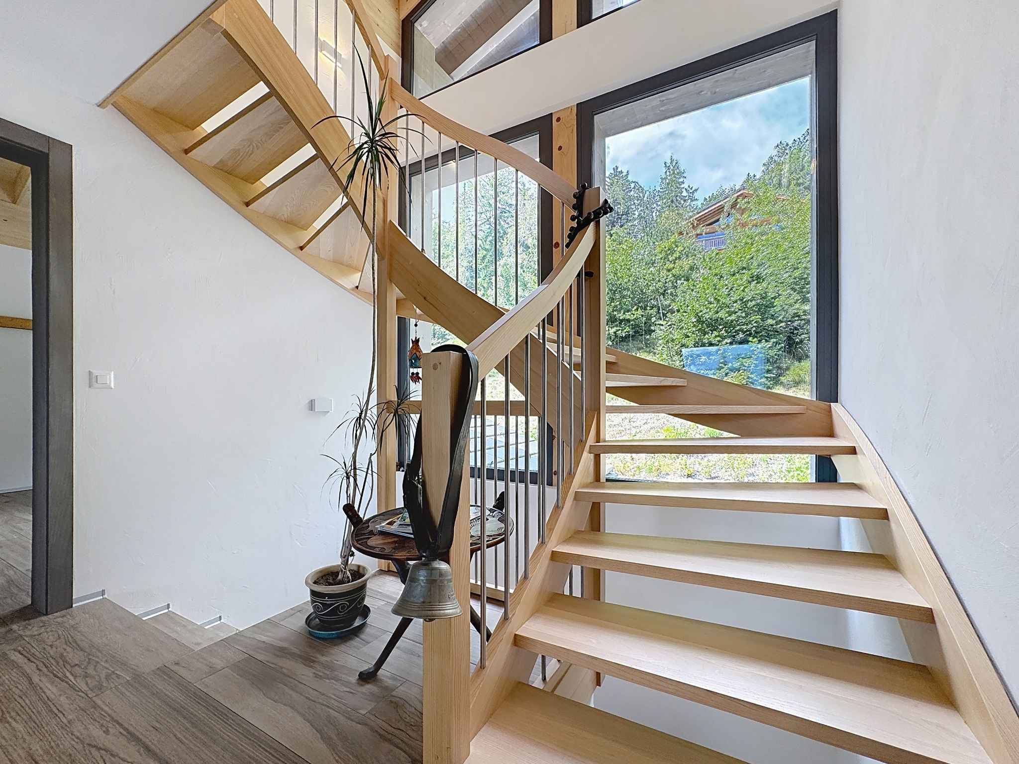 Exceptionnel chalet sur 3 niveaux avec piscine intérieure/ espace bien-être