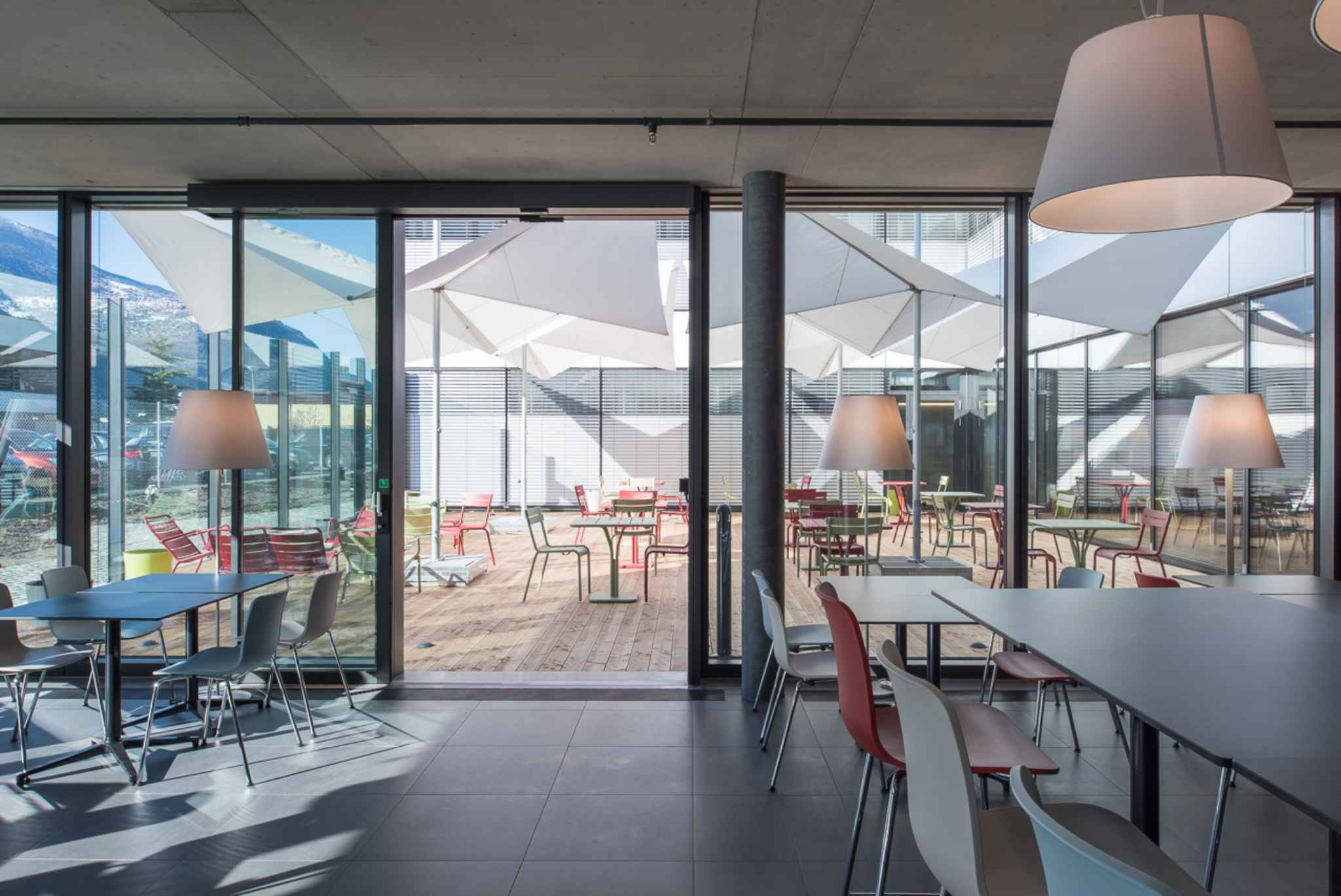 EXCLUSIF : Bureaux PLUG & PLAY de 1'385 m2 à louer à SION