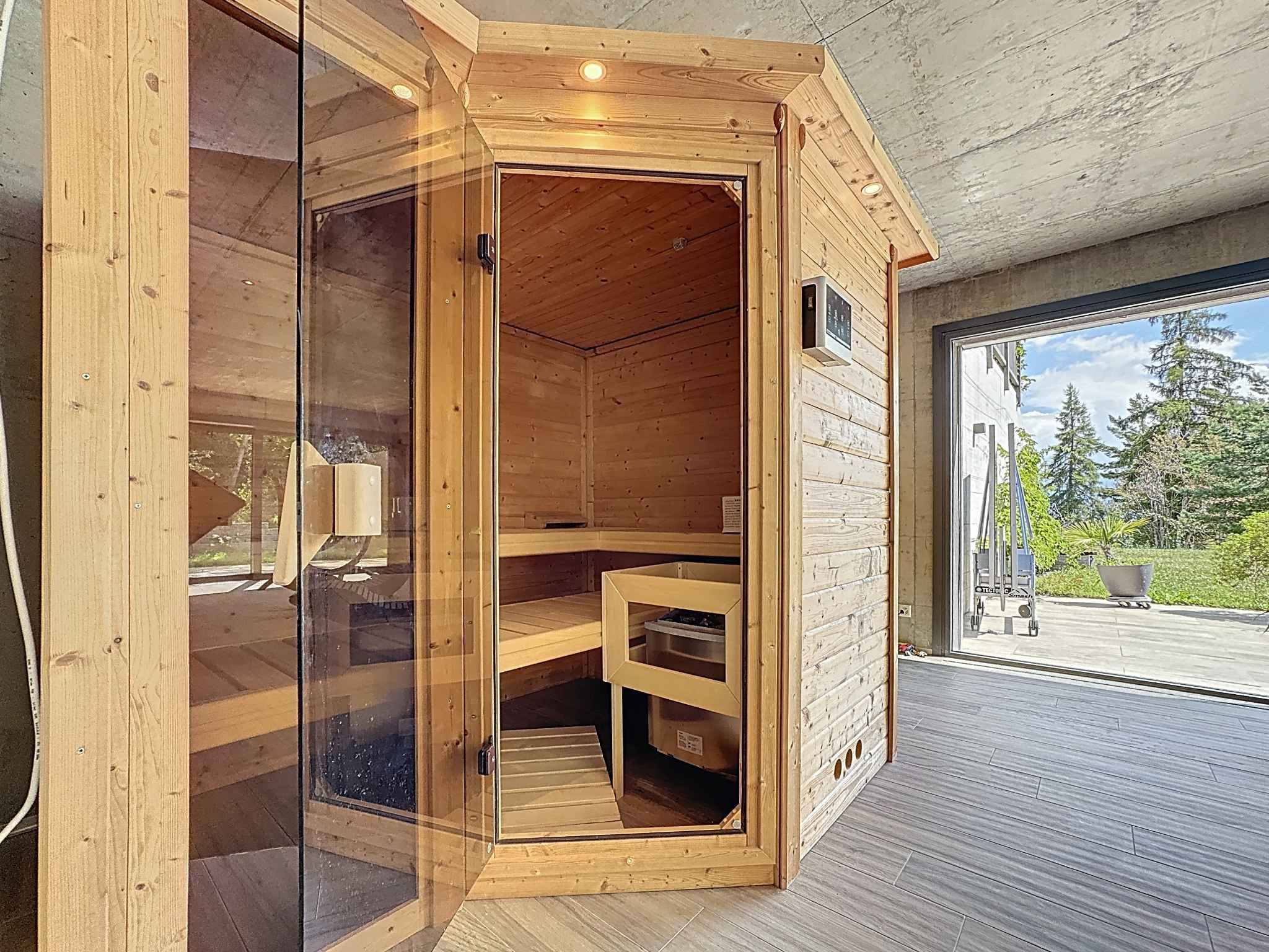 Exceptionnel chalet sur 3 niveaux avec piscine intérieure/ espace bien-être