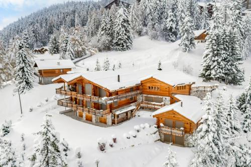 Chalet Spacieux Au Cœur D'anzère