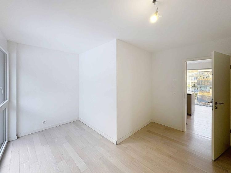 Appartement 4 pièces lumineux avec vue montagne