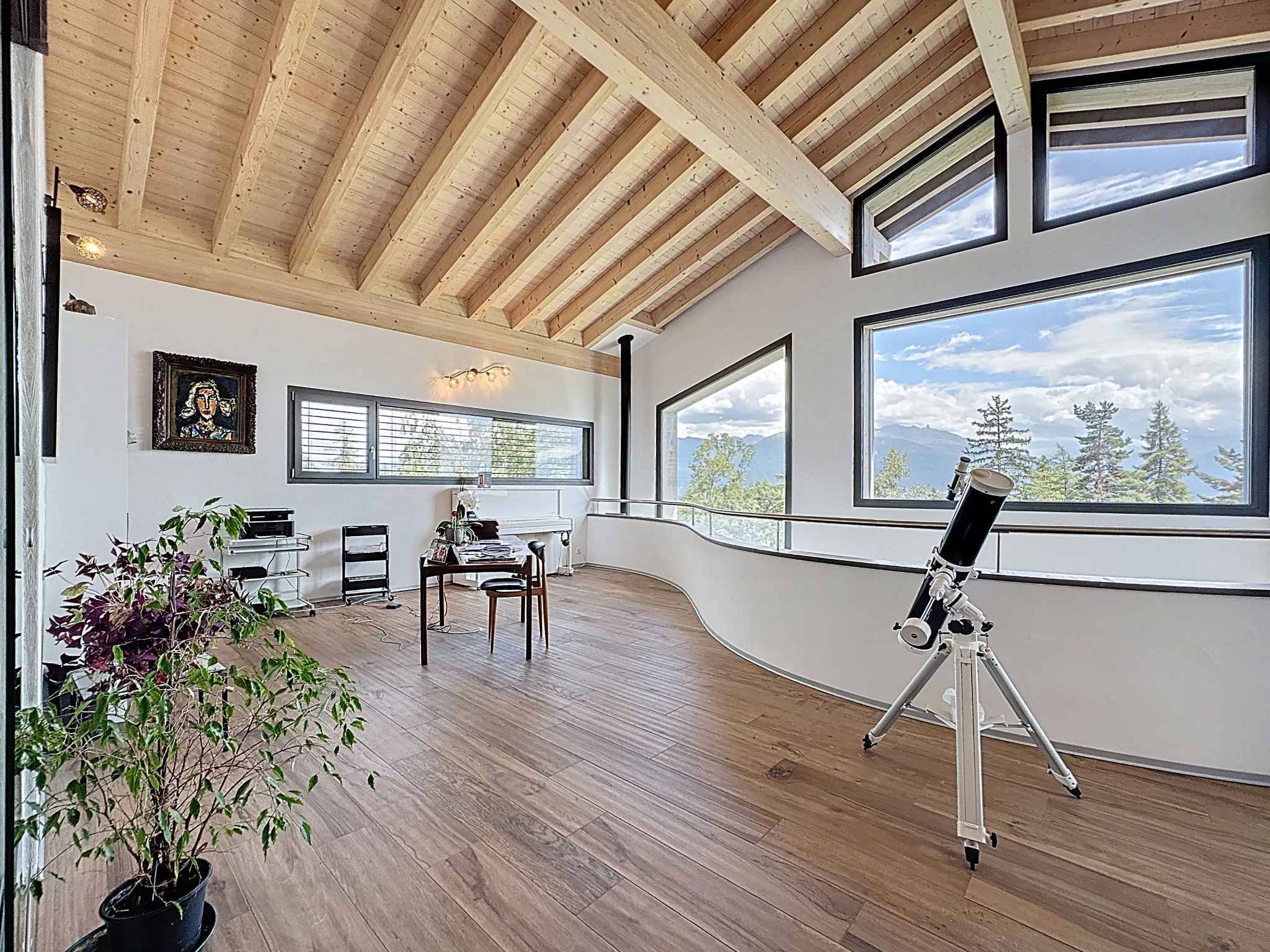 Exceptionnel chalet sur 3 niveaux avec piscine intérieure/ espace bien-être