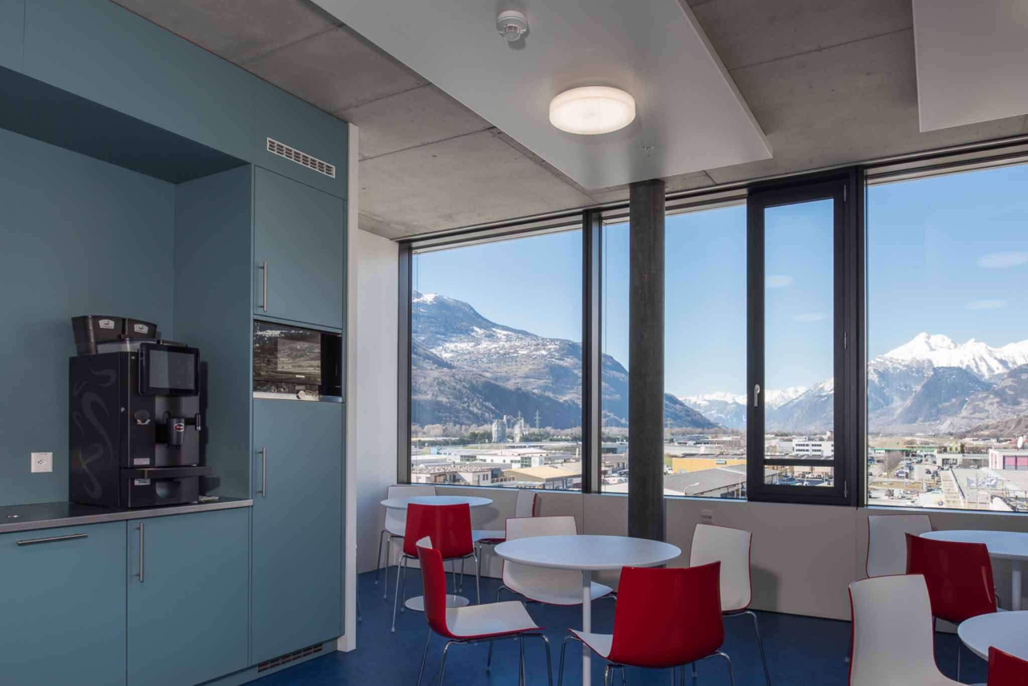 EXCLUSIF : Bureaux PLUG & PLAY de 2'770 m2 à louer à SION