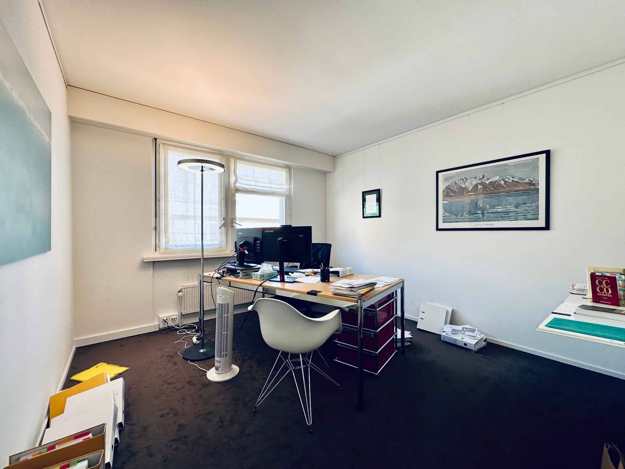 Bureaux traversants et lumineux, aménagés à louer - 192 m² à Sion